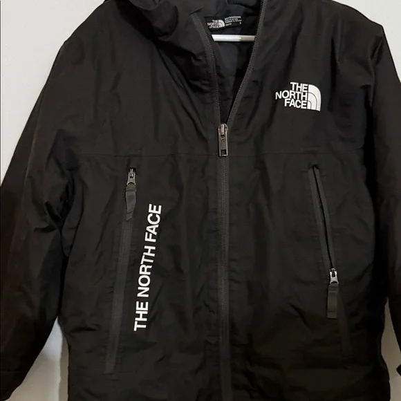 The North Face Kids Black Performance Jacket - Picture 5 of 5